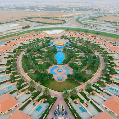 Swiss International Hotel Villas Unaizah - Al Qassim Exterior foto