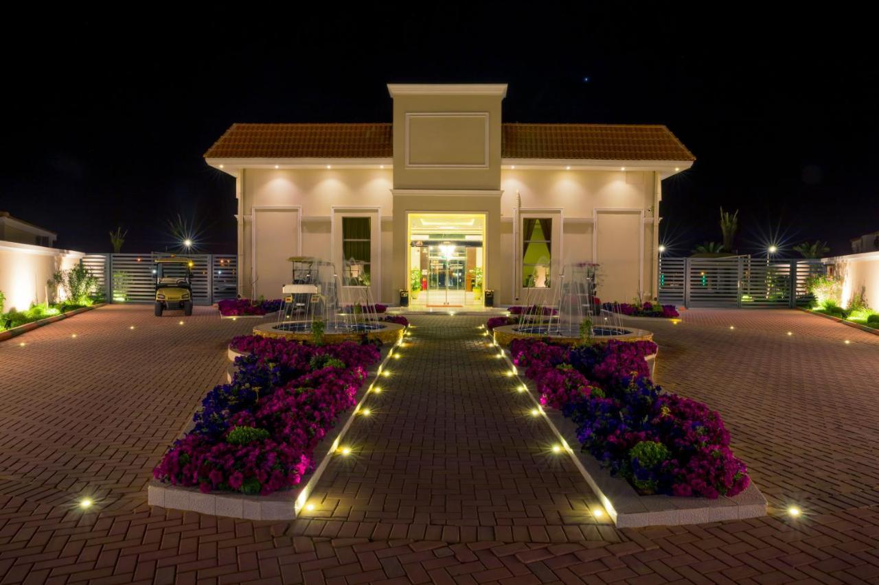 Swiss International Hotel Villas Unaizah - Al Qassim Exterior foto